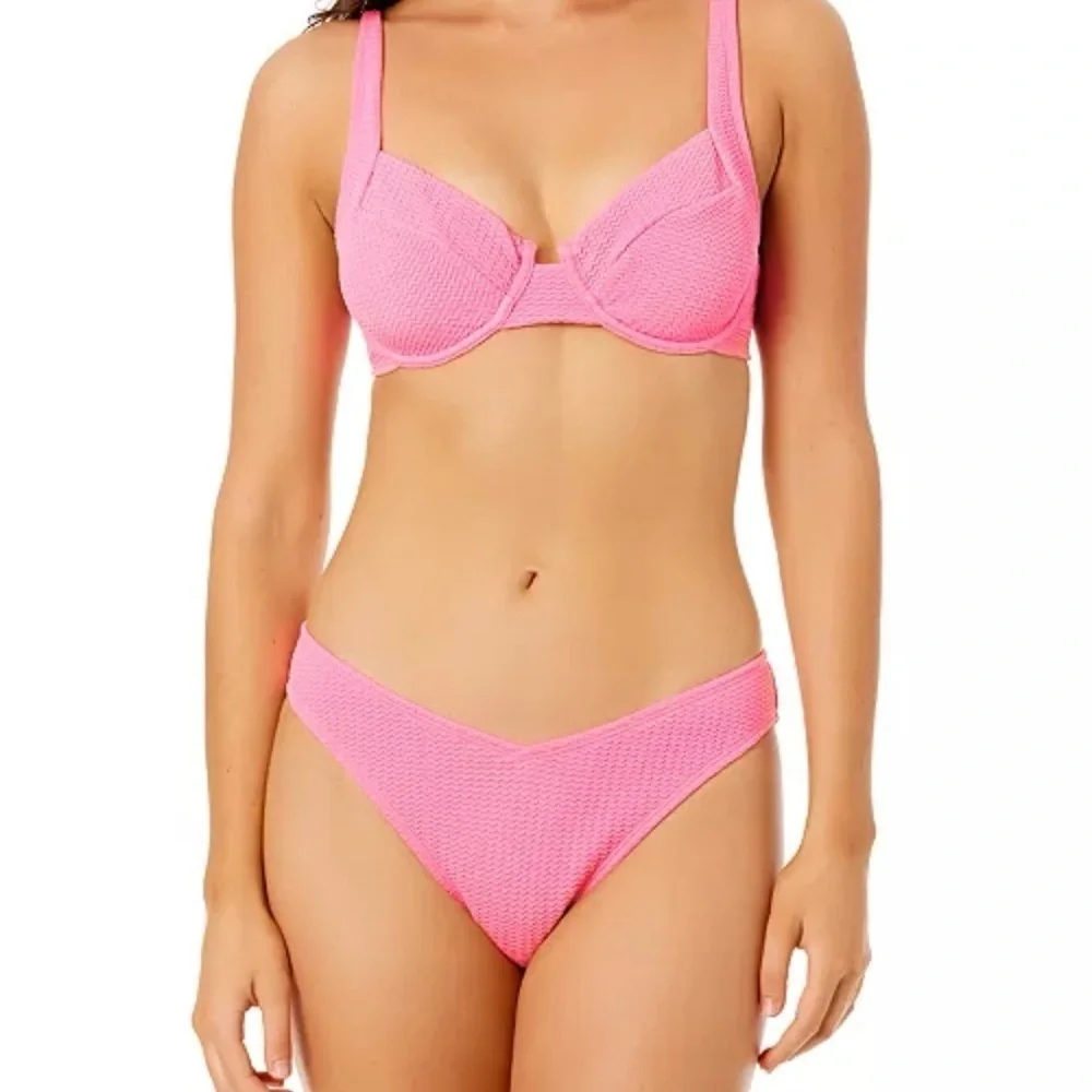 NWT Salt + Cove Juniors' Wavy-Scrunch Scoop-Neck Bralette Bikini Small